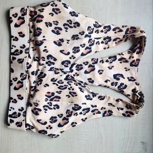 Fabletics sports bra